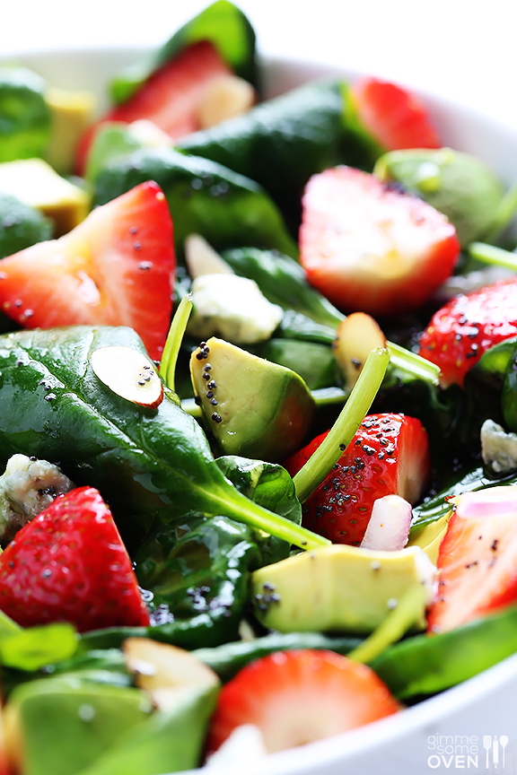 Strawberry-and-Avocado-Spinach-Salad-3