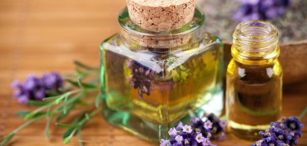 15 Meilleures huiles essentielles et leurs bienfaits ⋆